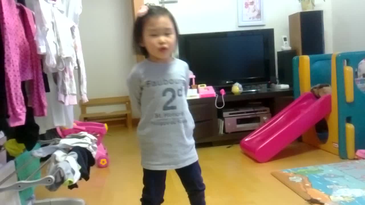 MOV022