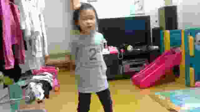 MOV022